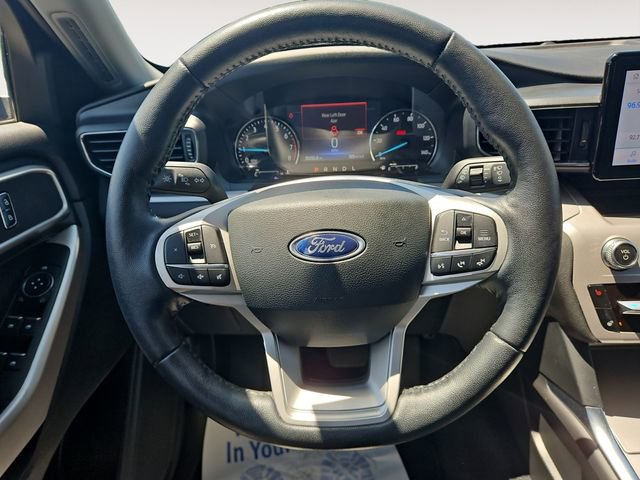 Certified 2023 Ford Explorer XLT w/ Equipment Group 202A AWD/4WD image 12