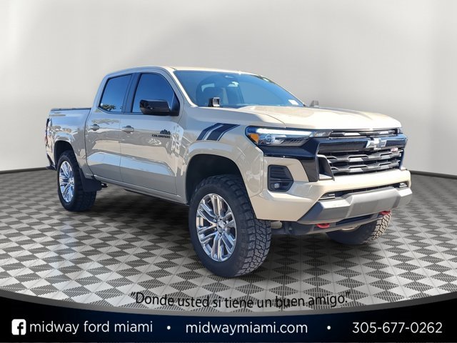 Used 2024 Chevrolet Colorado Z71 w/ Z71 Convenience Package 2 image 5