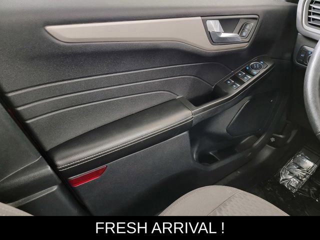 Certified 2021 Ford Escape SE w/ Convenience Package image 30