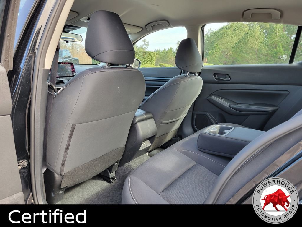 Used 2024 Nissan Altima 2.5 SV image 16