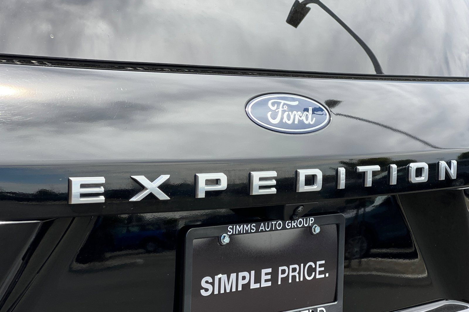 Certified 2025 Ford Expedition Active AWD/4WD image 28