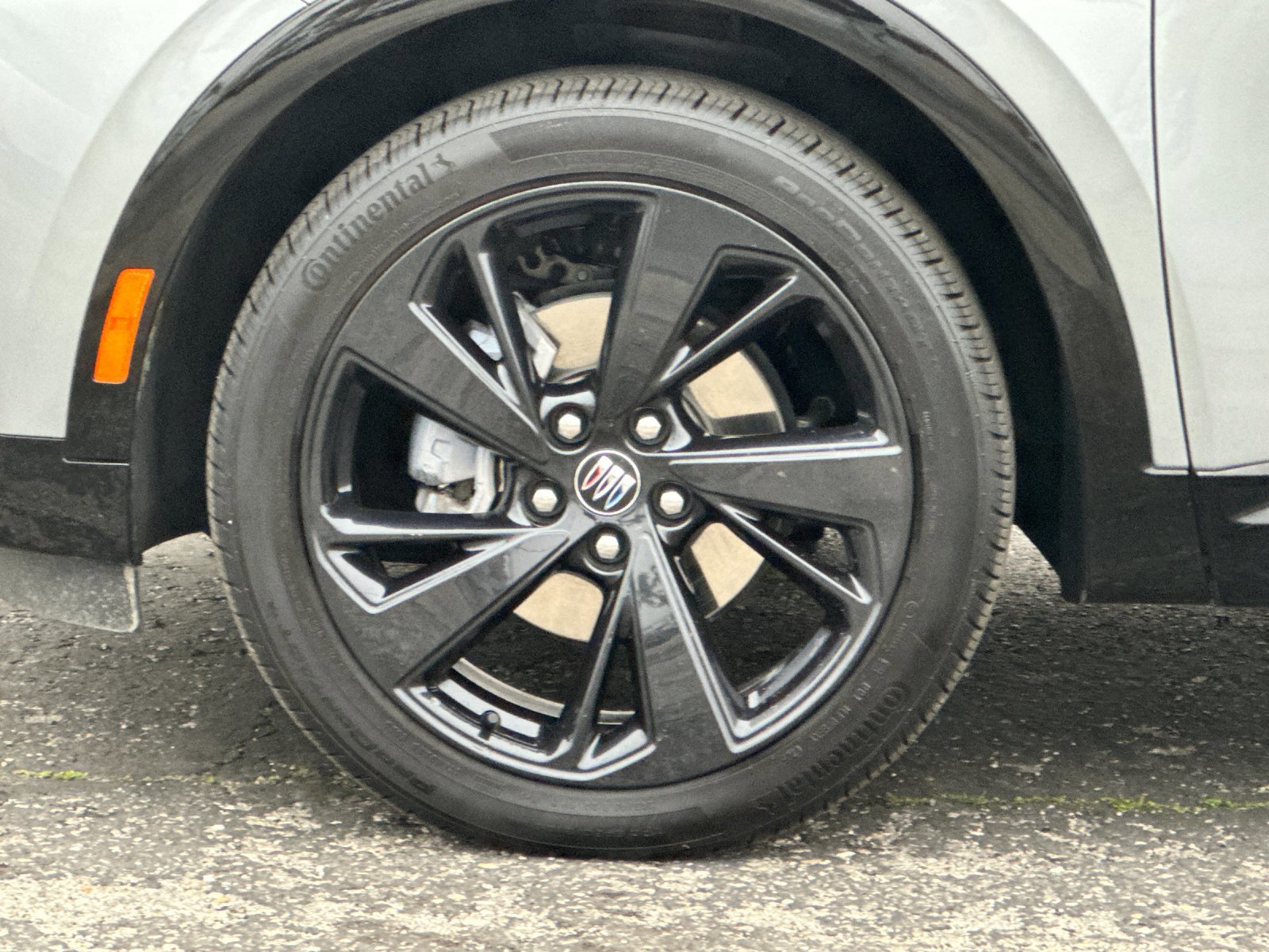 Used 2025 Buick Envision Sport Touring image 25