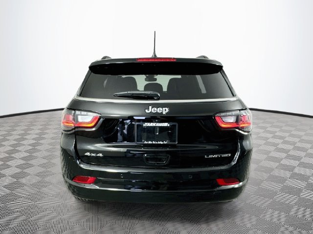Used 2024 Jeep Compass Limited w/ Elite Group AWD/4WD image 9