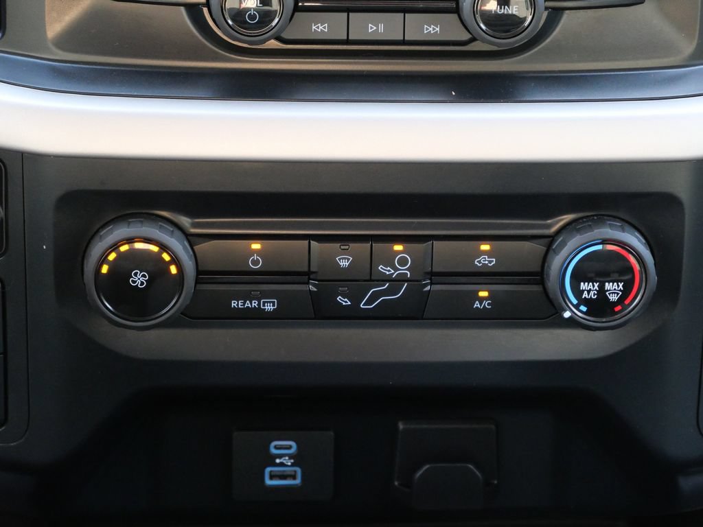 Certified 2023 Ford F150 XLT AWD/4WD image 18