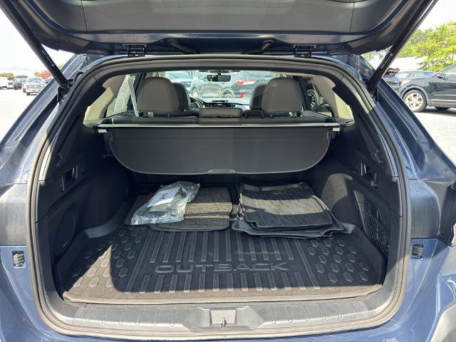 Used 2024 Subaru Outback Limited AWD/4WD image 4
