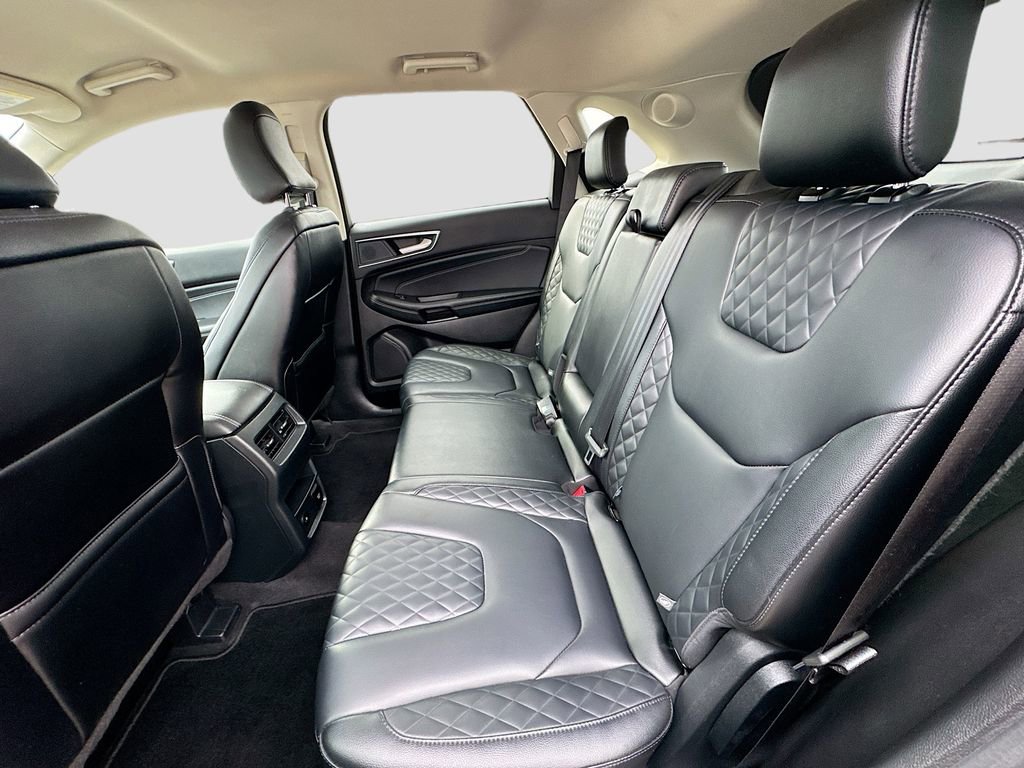 Certified 2024 Ford Edge Titanium AWD/4WD image 19