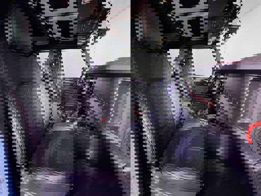 Certified 2025 Ford Bronco Raptor w/ Interior Carbon Fiber Pack image 18