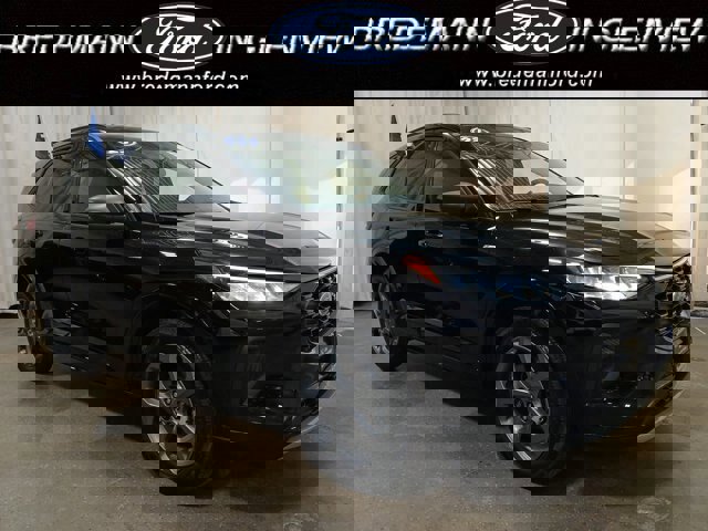 Certified 2023 Ford Escape ST-Line w/ Tech Pack #1 image 6