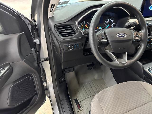 Certified 2022 Ford Escape SE FWD image 9