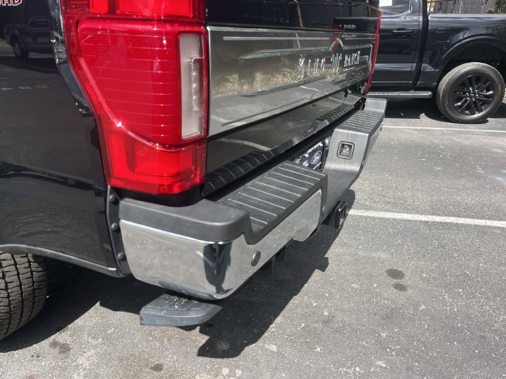 Certified 2022 Ford F350 King Ranch w/ King Ranch Ultimate Package AWD/4WD image 12