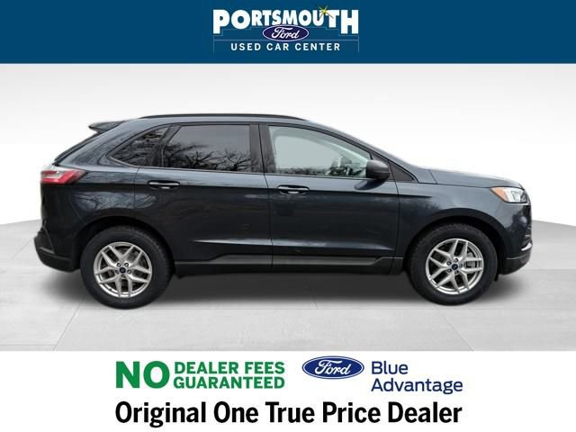 Certified 2022 Ford Edge SE image 3