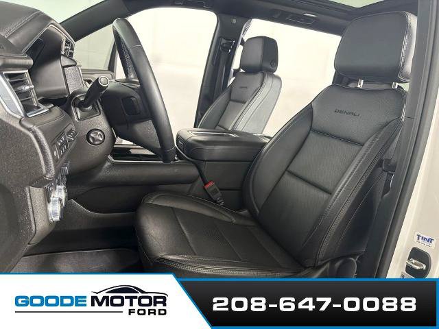 Used 2023 GMC Yukon XL Denali w/ Max Trailering Package AWD/4WD image 10