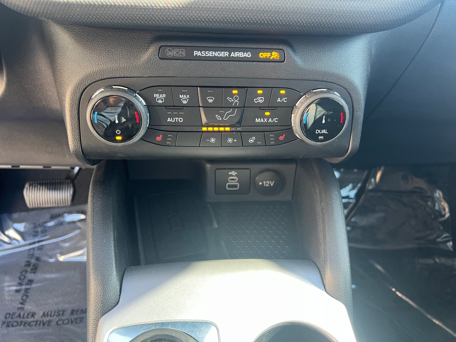 Certified 2023 Ford Bronco Sport Outer Banks w/ Tech Package AWD/4WD image 18