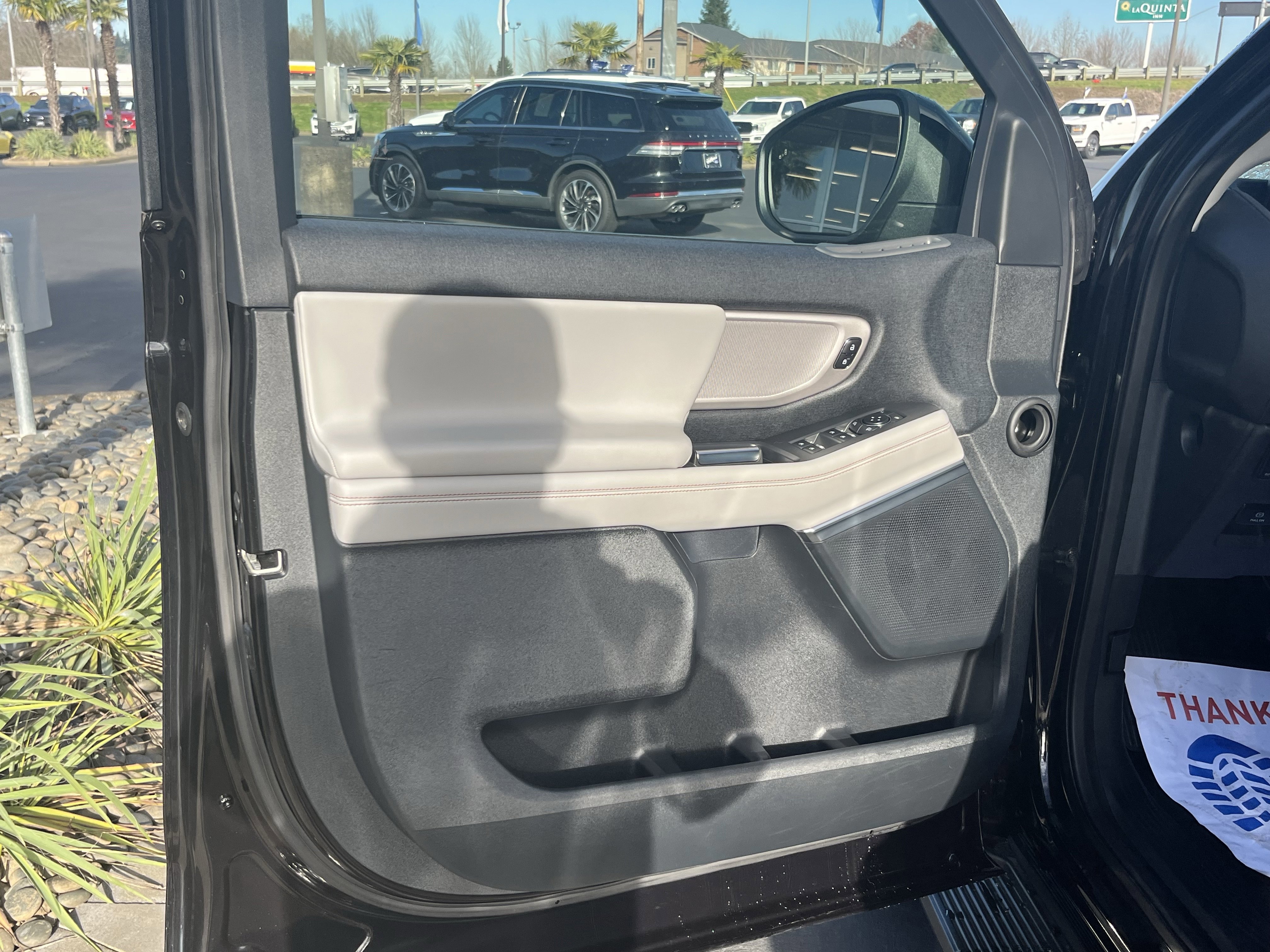 Certified 2025 Ford Expedition Max Active image 12