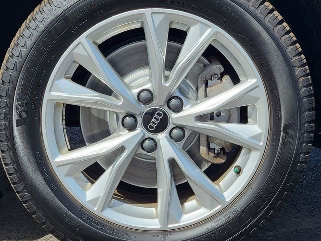 Used 2023 Audi Q3 2.0T Premium Plus w/ Premium Plus Package AWD/4WD image 16