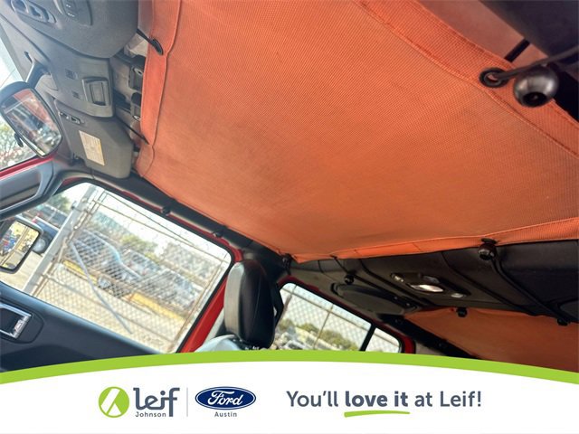 Used 2018 Jeep Wrangler Unlimited Sahara w/ Safety Group image 21