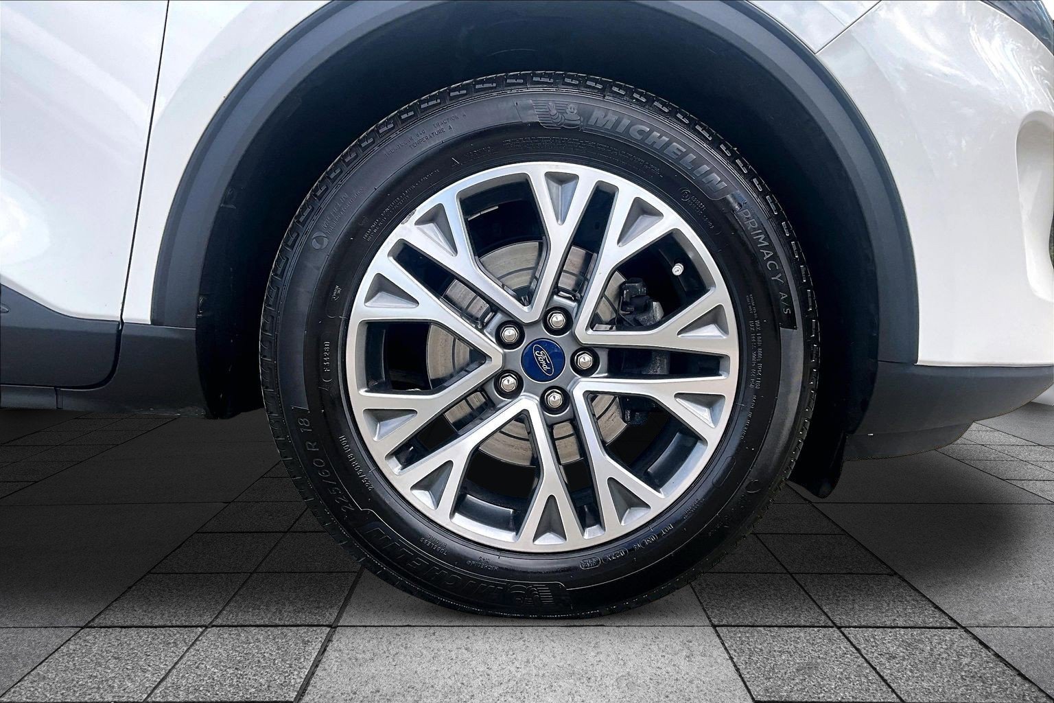 Certified 2022 Ford Escape SEL w/ Technology Package AWD/4WD image 8