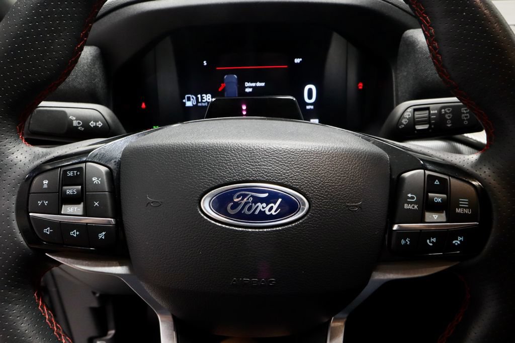 Certified 2025 Ford Explorer ST-Line w/ ST-Line Street Pack AWD/4WD image 30