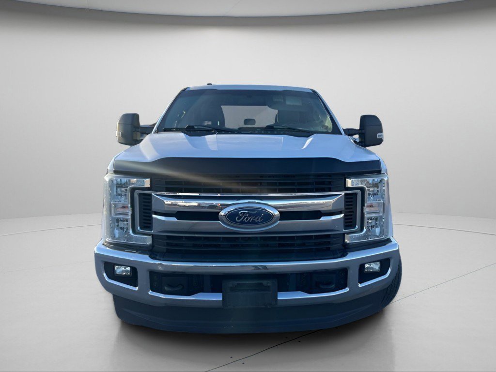 Certified 2019 Ford F350 XLT w/ XLT Value Package image 16