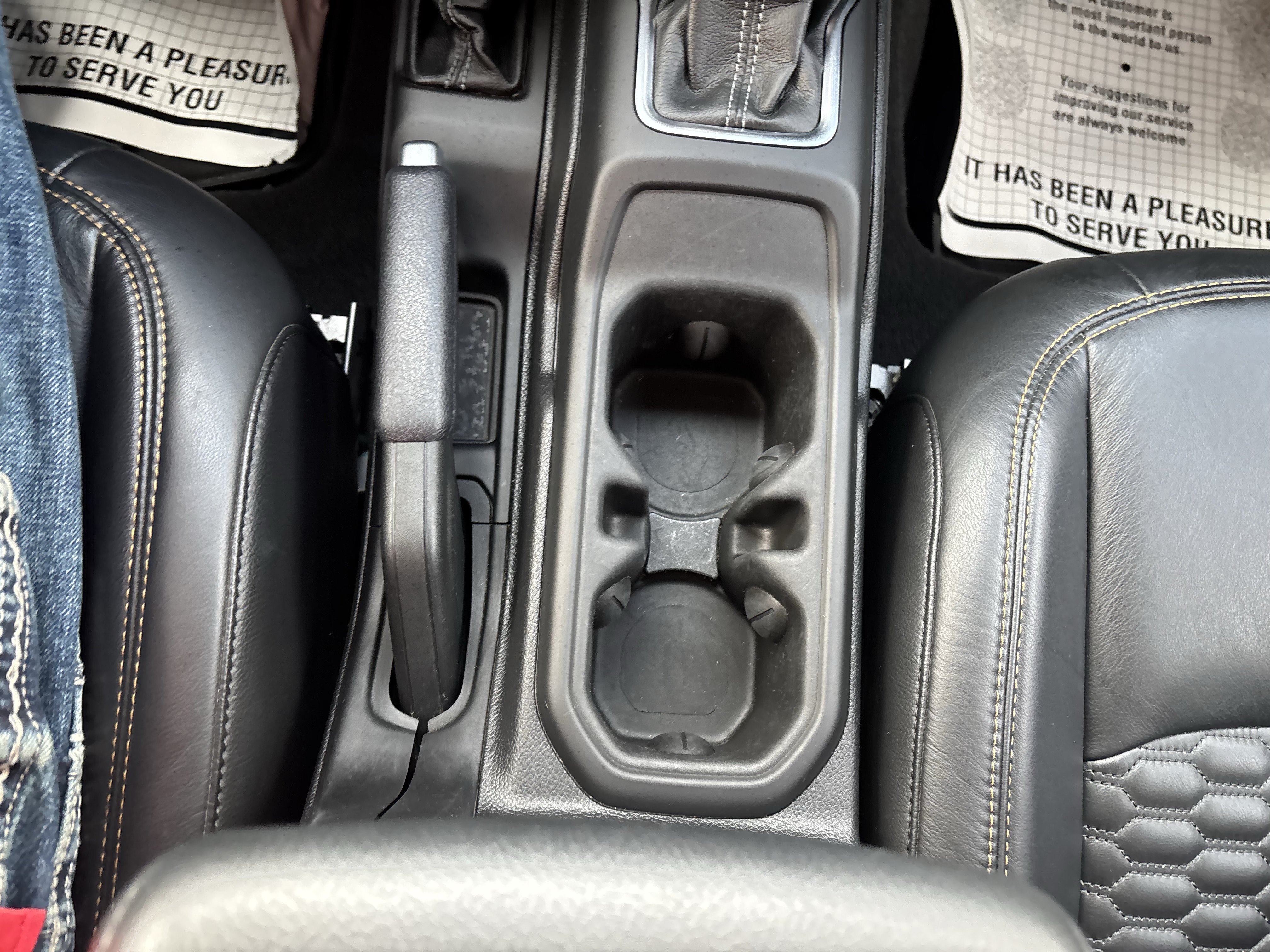 Used 2025 Jeep Wrangler Unlimited Sport AWD/4WD image 34