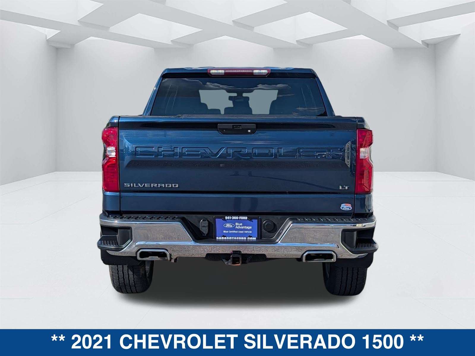 Used 2021 Chevrolet Silverado 1500 LT AWD/4WD image 6