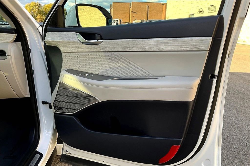 Used 2024 Hyundai Palisade Calligraphy image 23