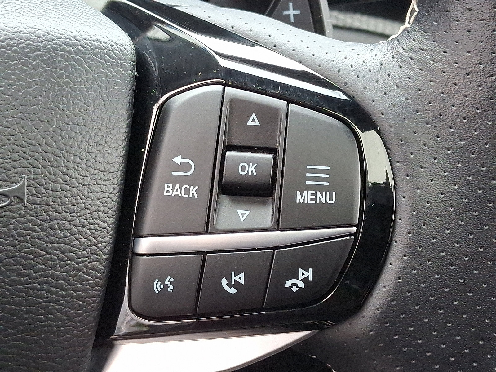 Certified 2022 Ford Explorer ST w/ Equipment Group 401A image 26