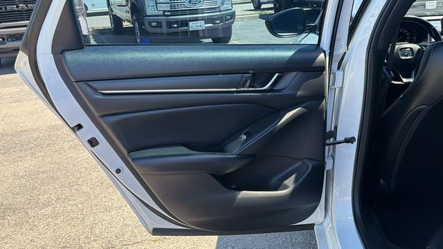 Used 2021 Honda Accord Sport image 14