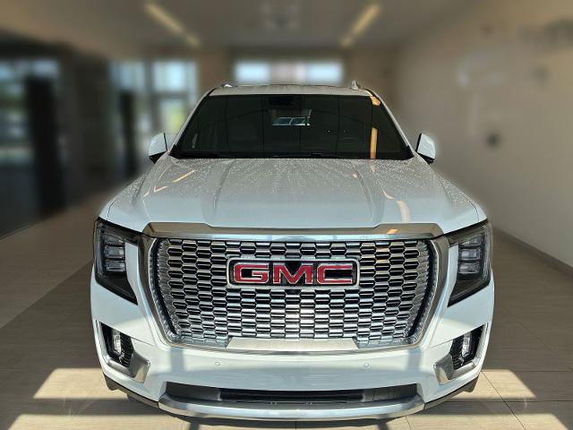 Used 2023 GMC Yukon XL Denali w/ Max Trailering Package AWD/4WD image 5