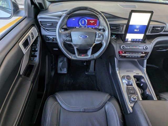 Certified 2020 Ford Explorer ST w/ Premium Technology Package image 14