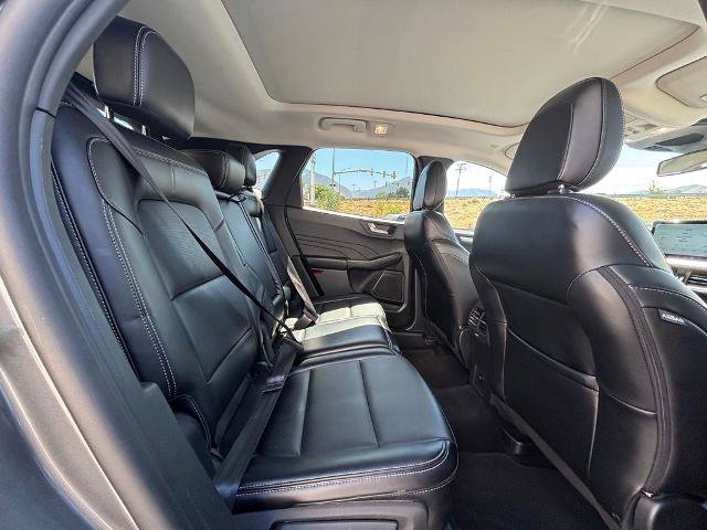 Certified 2025 Ford Escape Platinum AWD/4WD image 39