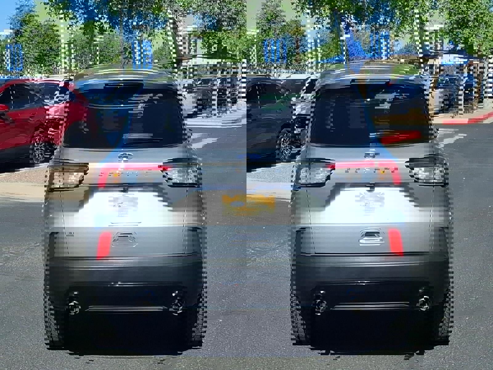 Certified 2022 Ford Escape SE w/ SE Sport Appearance Package image 4