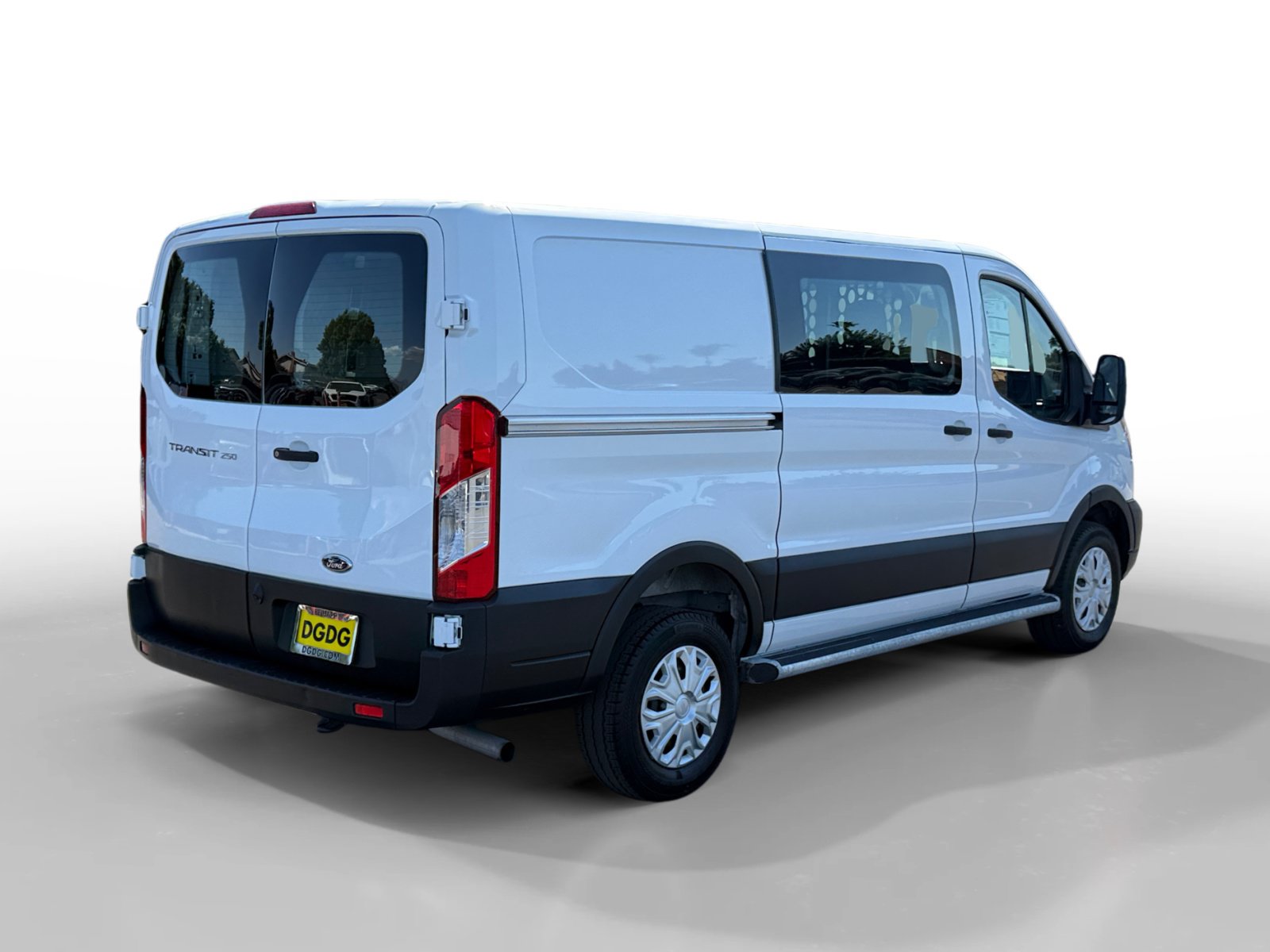 Certified 2025 Ford Transit 250 Low Roof w/ Exterior Upgrade Package RWD image 5