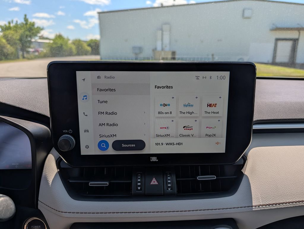 Used 2023 Toyota RAV4 Limited AWD/4WD image 11