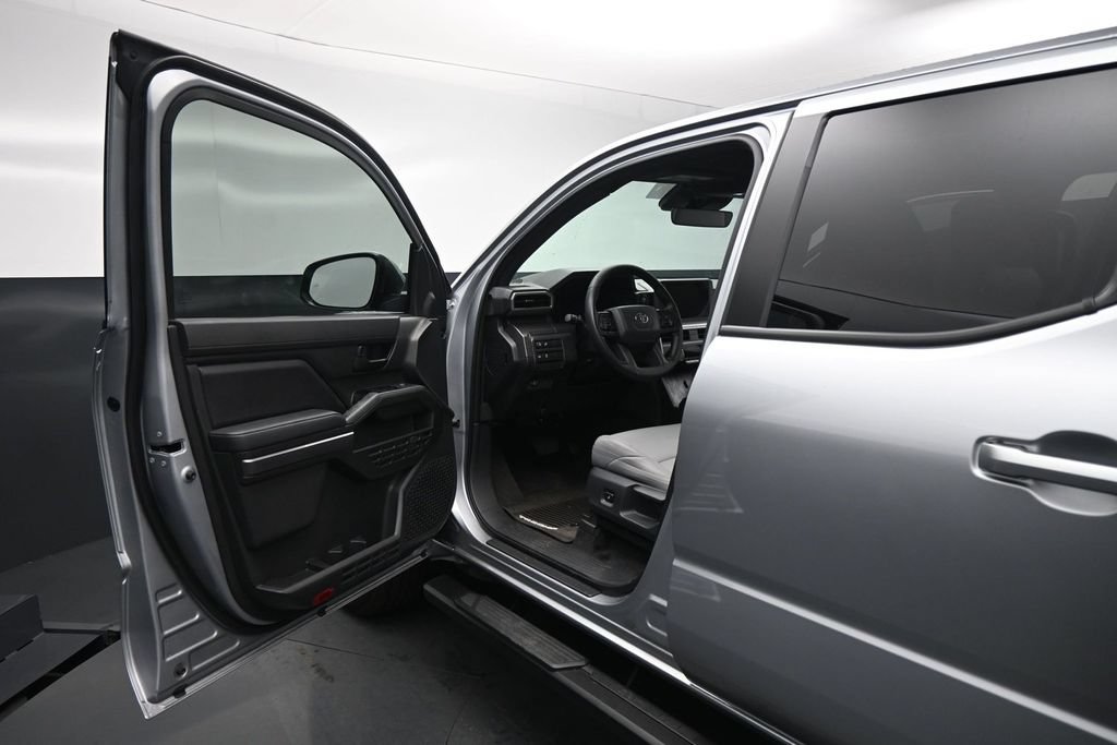 Used 2026 Toyota Tacoma SR5 RWD image 8