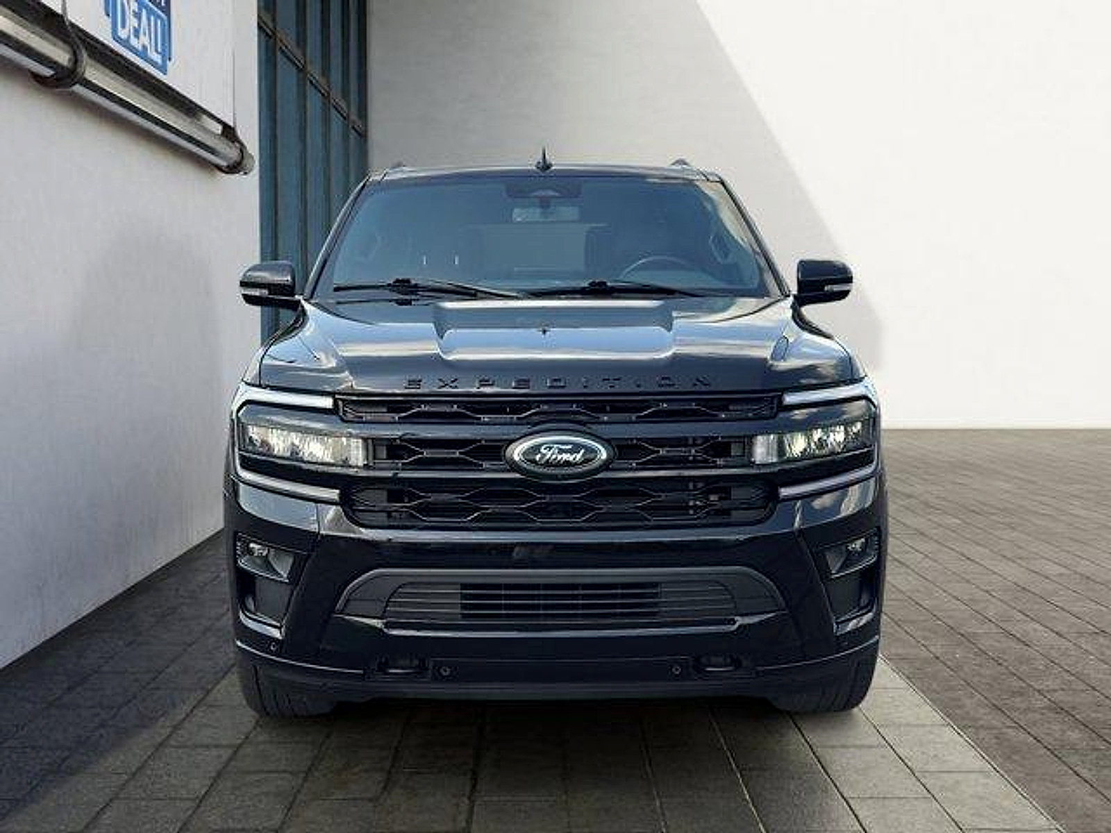 Certified 2023 Ford Expedition Max Limited AWD/4WD image 8