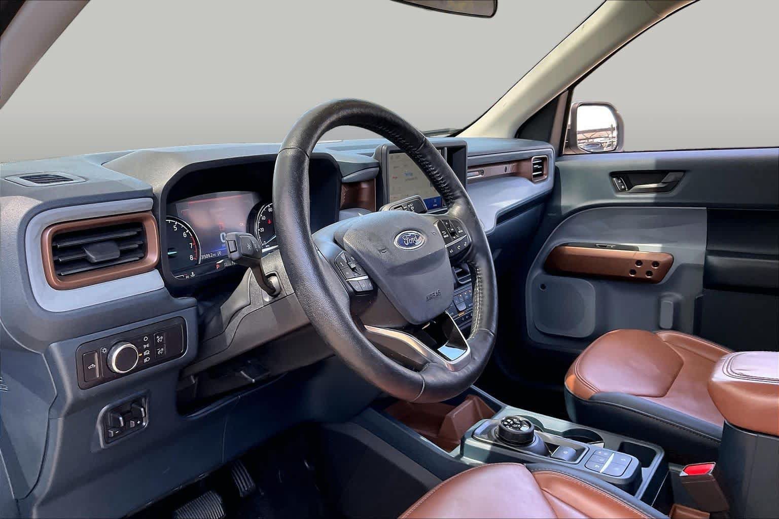 Certified 2022 Ford Maverick Lariat w/ Lariat Luxury Package AWD/4WD image 34