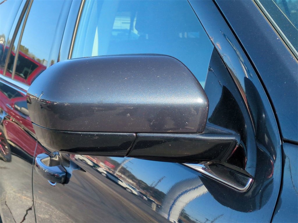 Certified 2024 Ford Expedition XLT image 12