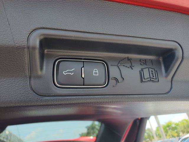 Certified 2025 Ford Explorer ST RWD image 9