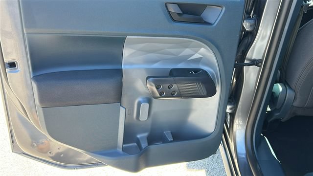 Certified 2025 Ford Maverick XL FWD image 14