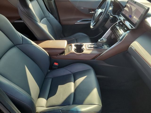 Used 2023 Toyota Venza XLE AWD/4WD image 26