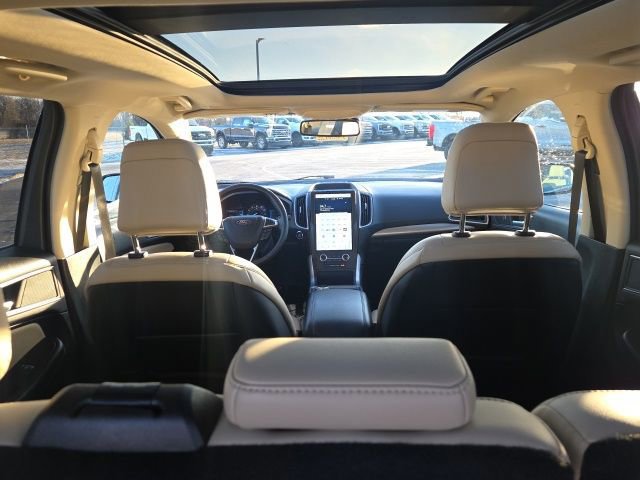Certified 2024 Ford Edge SEL w/ Convenience Package image 12