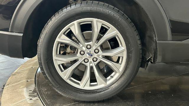 Certified 2023 Ford Explorer XLT w/ Equipment Group 202A AWD/4WD image 24