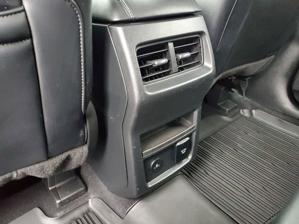 Certified 2023 Ford Edge SEL w/ Convenience Package AWD/4WD image 31