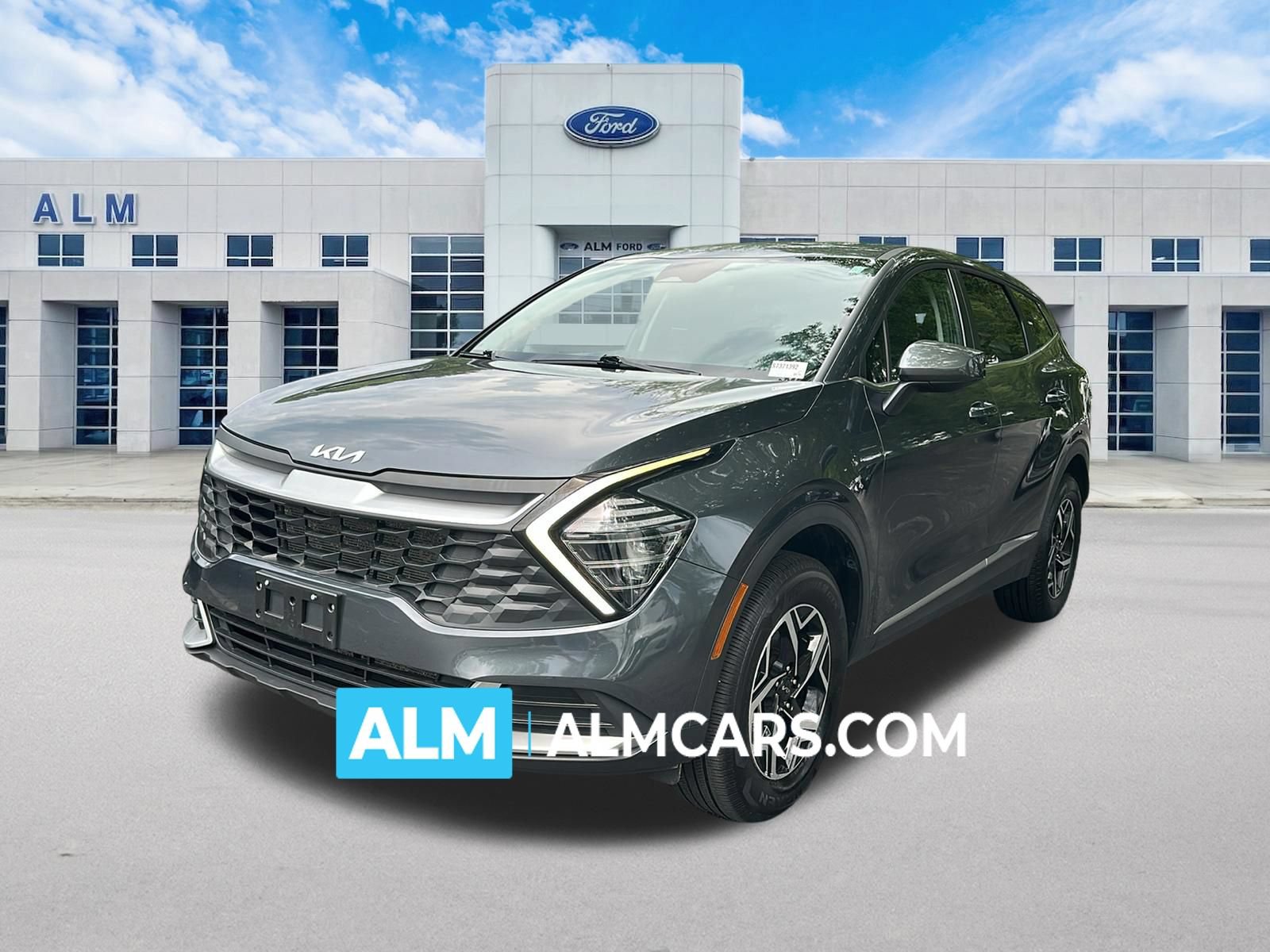Used 2025 Kia Sportage LX AWD/4WD video 1