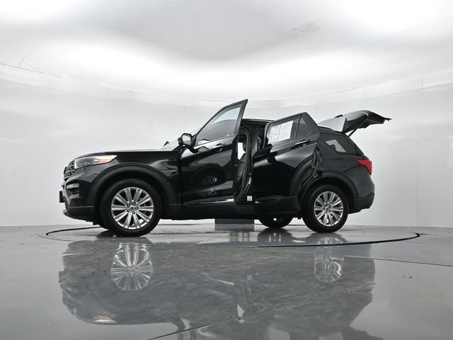 Certified 2023 Ford Explorer Limited w/ Limited Technology Package AWD/4WD image 56