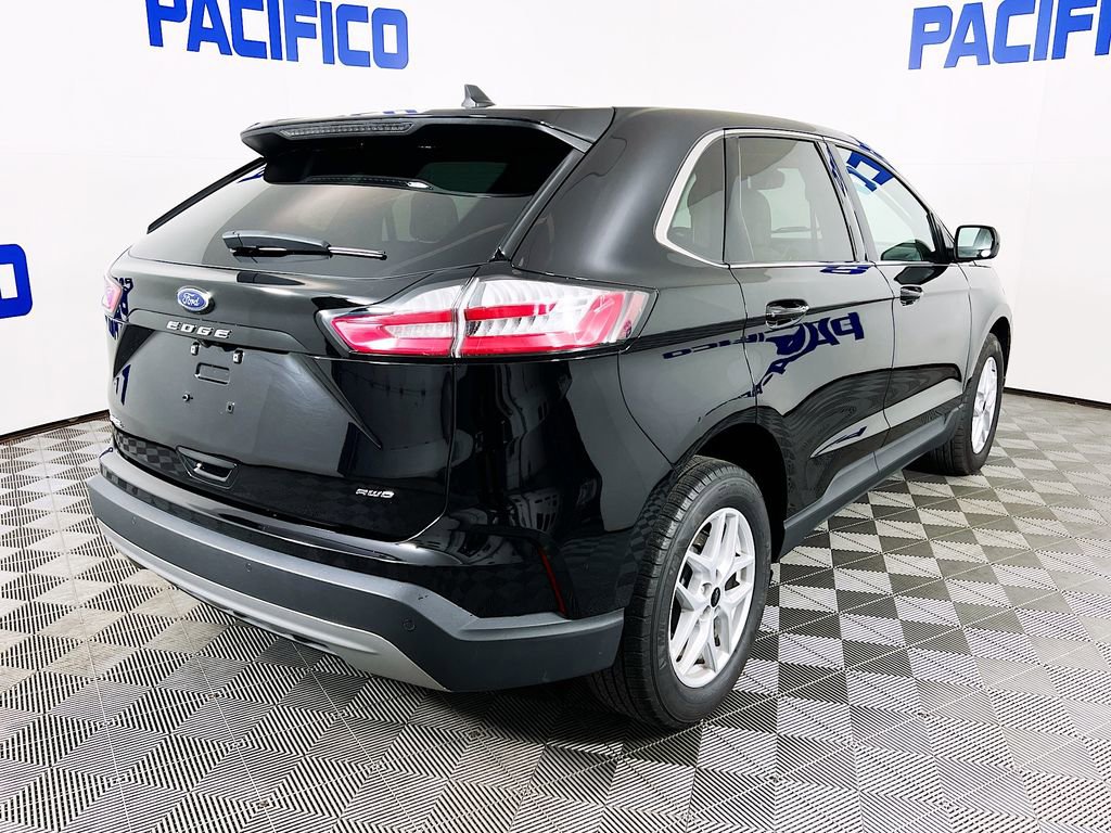 Certified 2024 Ford Edge SEL AWD/4WD image 8