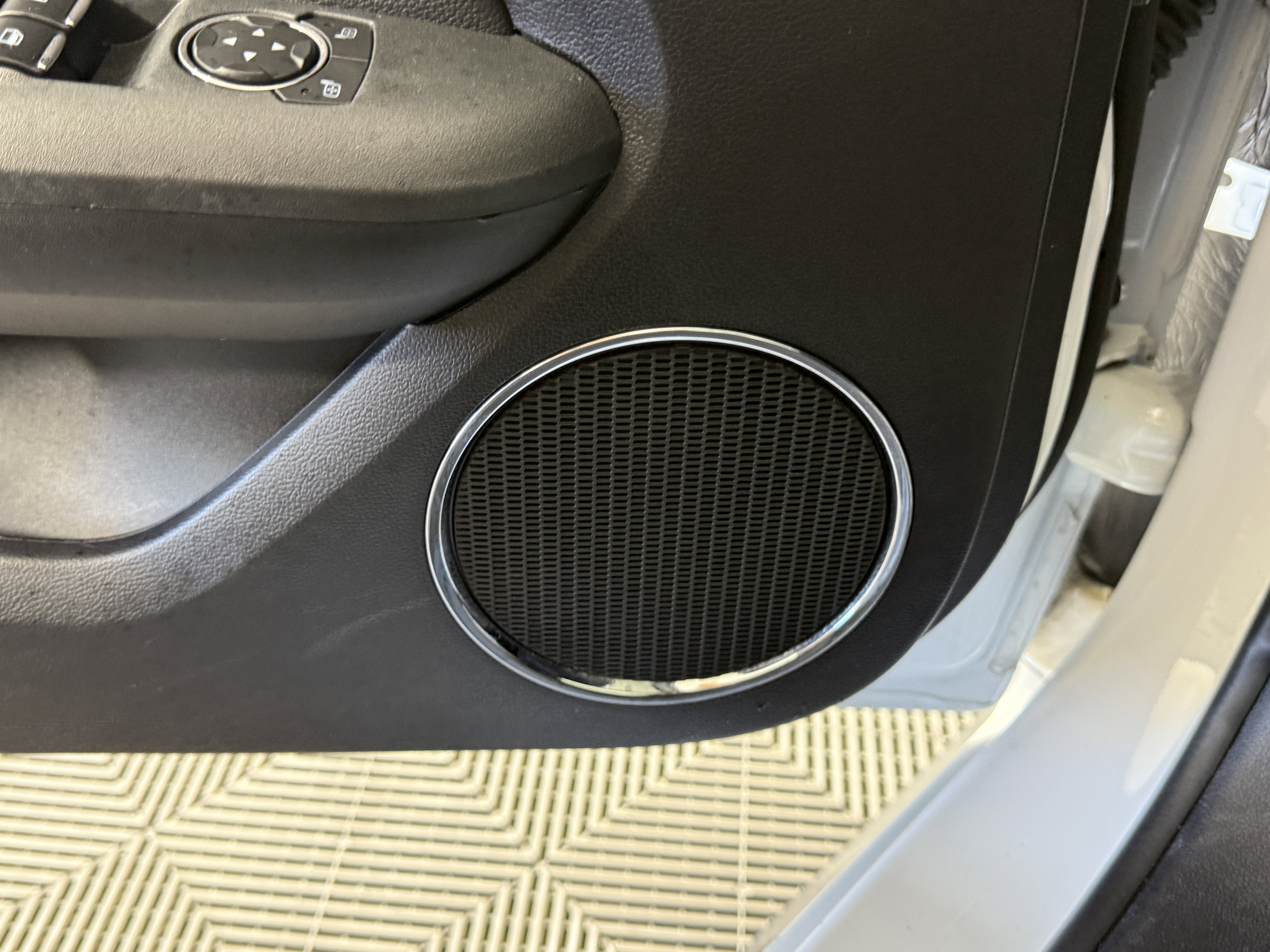 Certified 2019 Ford Mustang GT Premium w/ Equipment Group 401A image 17