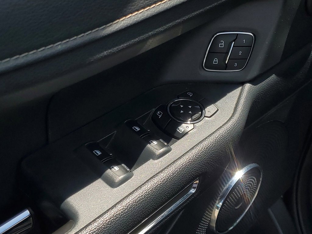 Certified 2024 Ford Expedition Max XLT image 31