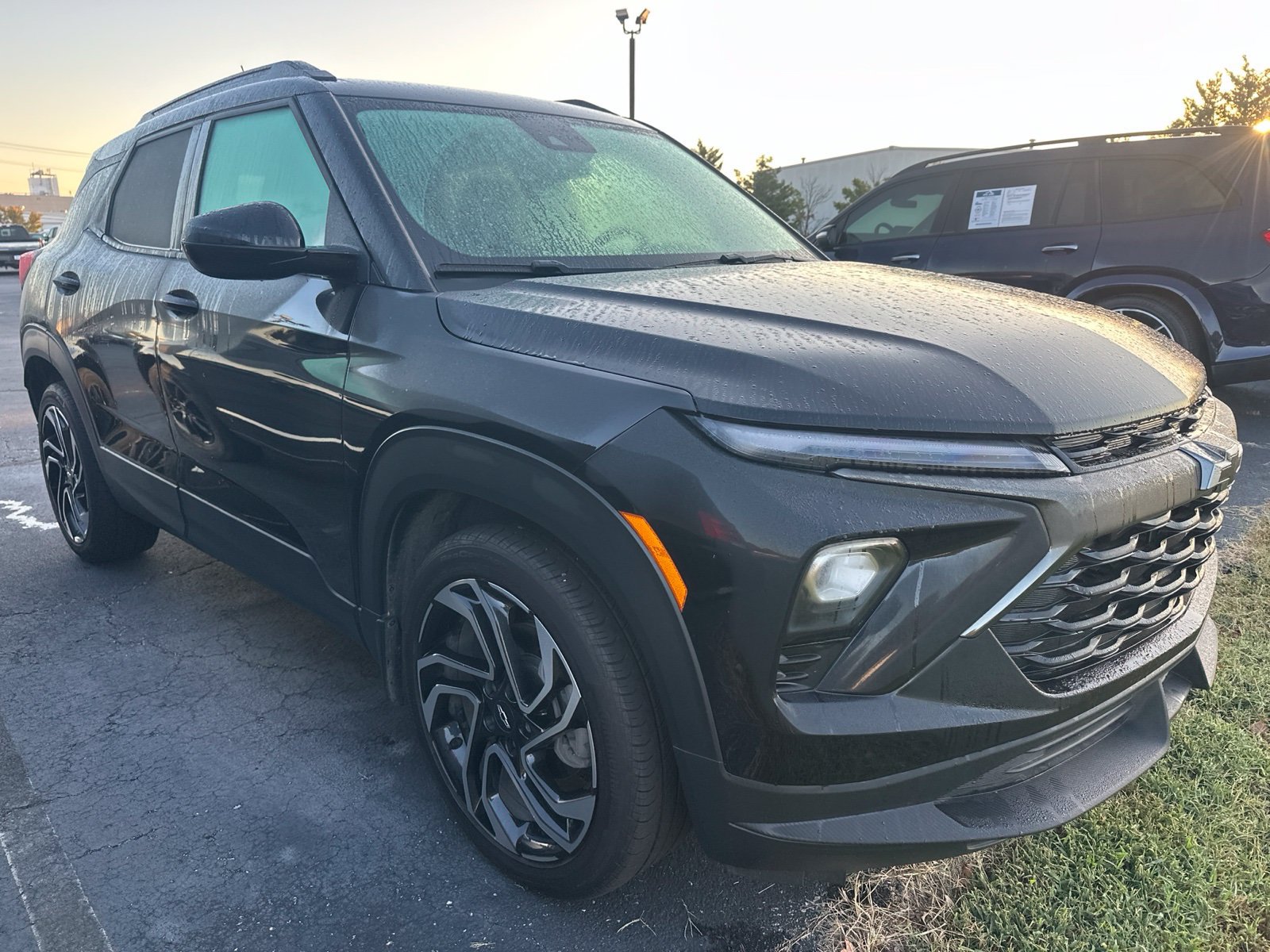 Used 2025 Chevrolet TrailBlazer RS w/ Driver Confidence Package FWD image 2